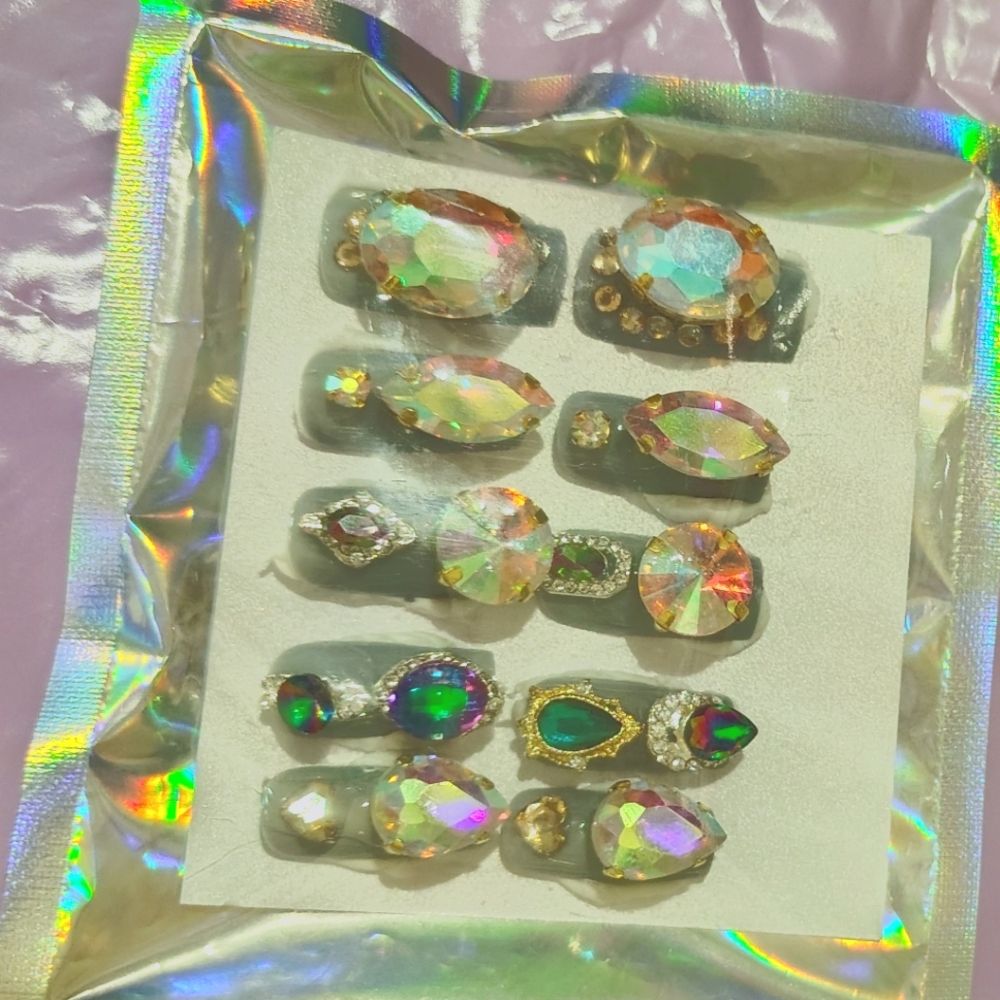 Bundle Of 5 Handmade Designed Press On Nails